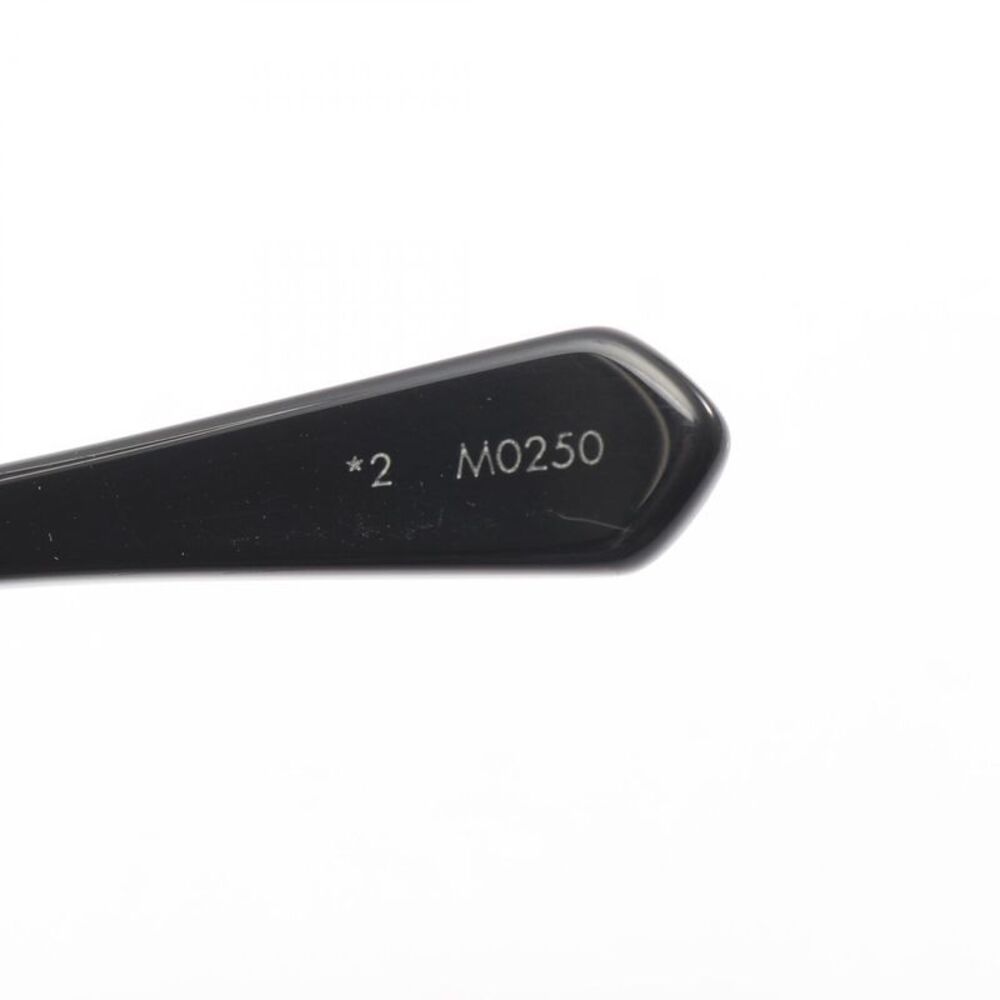 Louis Vuitton Charade Sunglasses - Picture 6 of 9